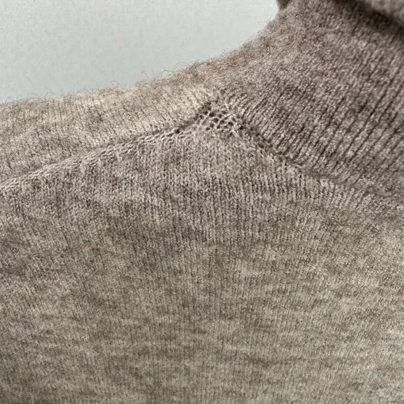 &Other Stories Wool Blend Mother of Pearl Button Oversized Shirt Cardigan Medium - Picture 16 of 16